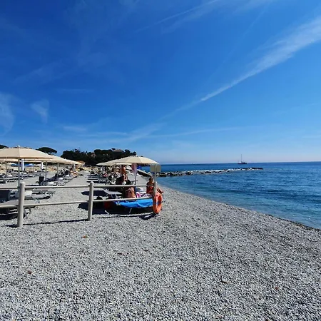 La Pergola Al 13 * Cavo